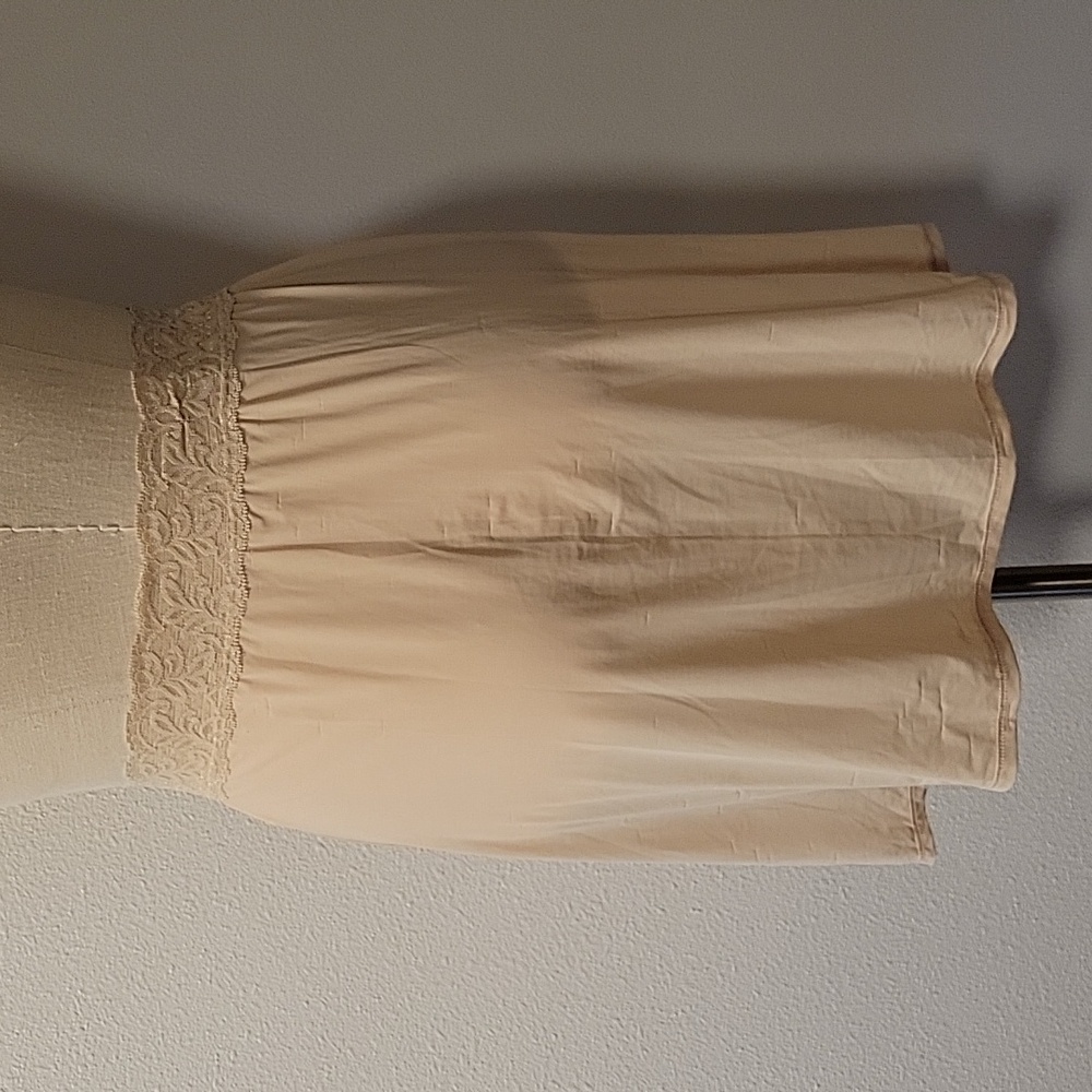 Vanity Fair Vintage (2) Lace Trim Half Slips, White And Beige - Picture 6 of 15